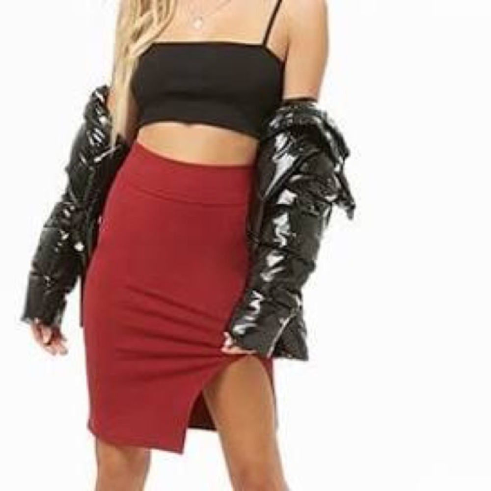 Red bodycon pencil skirt